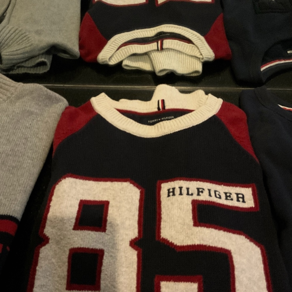 Tommy Hilfiger sweaters x2